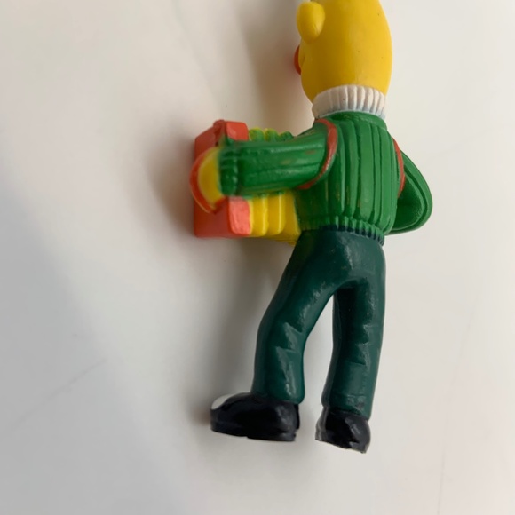 Vintage Sesame Street Bert Playing the Accordion Figurine Tara Toy 1982 - Picture 5 of 9